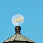 2-moon-over-light-house-10-18-16